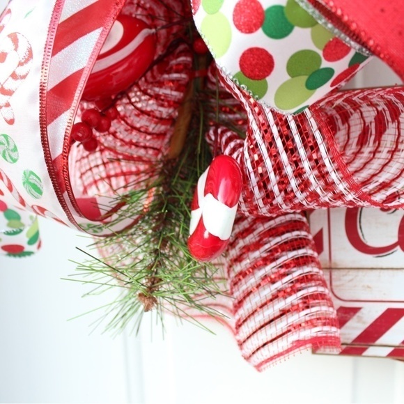 Candy Cane Christmas Wreath for Front Door - Picture 6 of 9